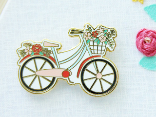 Load image into Gallery viewer, Needle Minder, VINTAGE BICYCLE by Flamingo Toes
