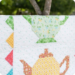 PATTERN, GRANNY'S TEAPOT Quilt Pattern by Lori Holt of Bee in my Bonnet