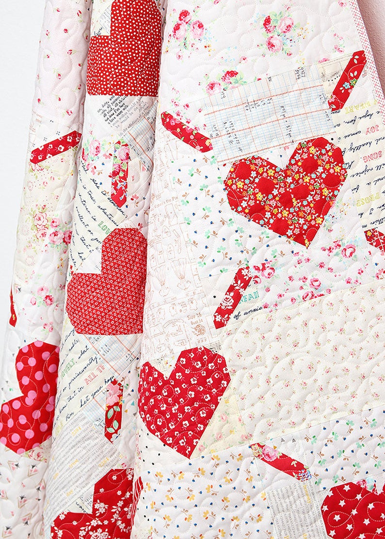 Pattern, Love is All Around Quilt by Ellis & Higgs (digital download)