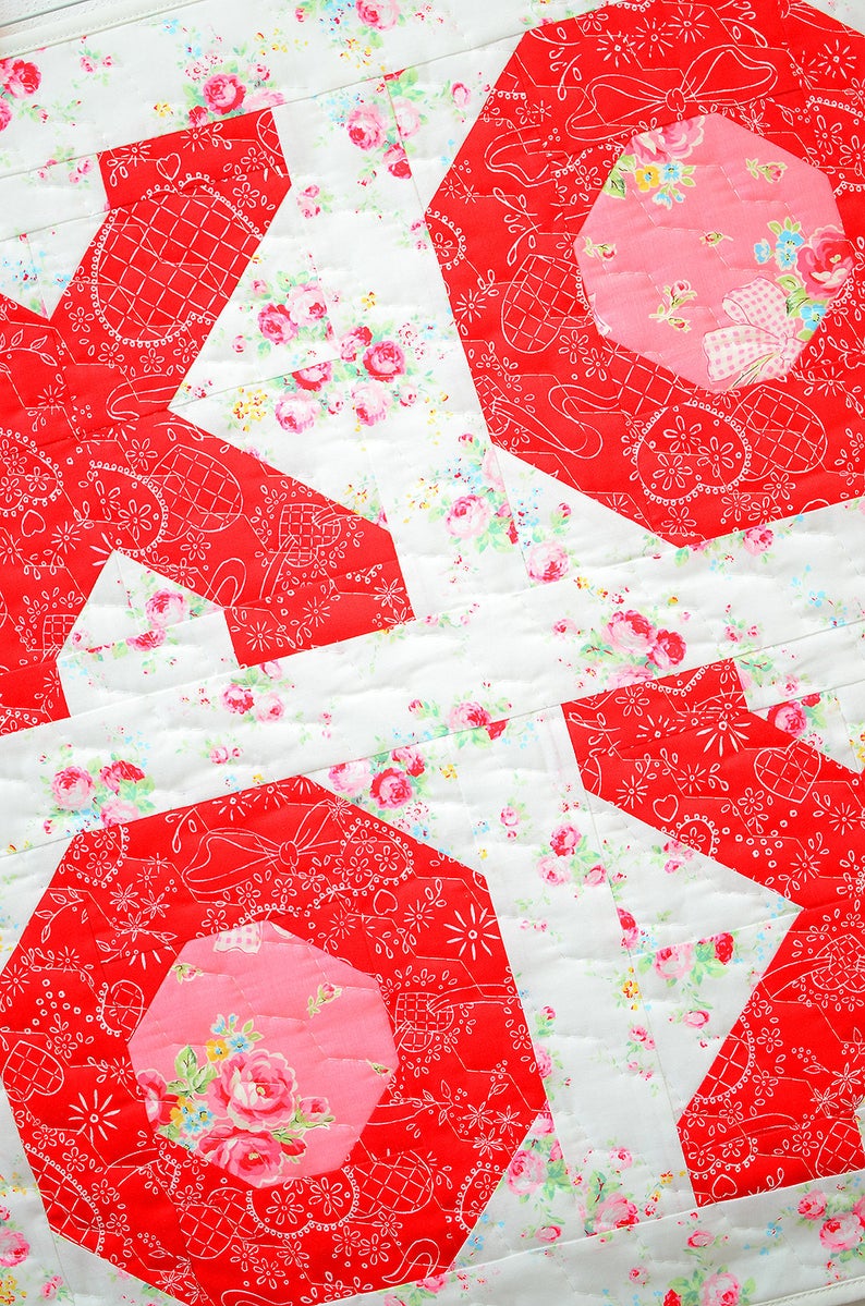 Pattern, XOXO MINI Quilt by Ellis & Higgs (digital download)