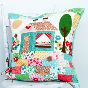 PATTERN, GRANNY'S HOUSE PILLOW Pattern by Lori Holt of Bee in my Bonnet