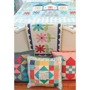 PATTERN BOOK, Quilter's Cottage by Lori Holt