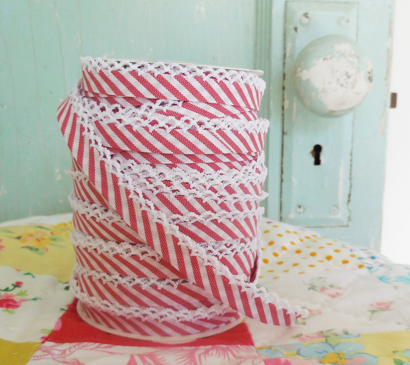 LACE BIAS TAPE, CANDY CANE STRIPE Double Fold Crochet Edge (by the yard)
